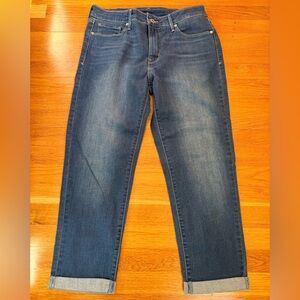 Levi’s Women’s Capri Jeans
